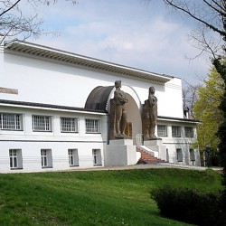 Ernst-Ludwig-Haus